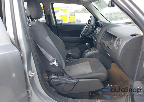 2016 Jeep Patriot Sport z USA, uszkodzony, nr VIN 1C4NJRBB8GD719229